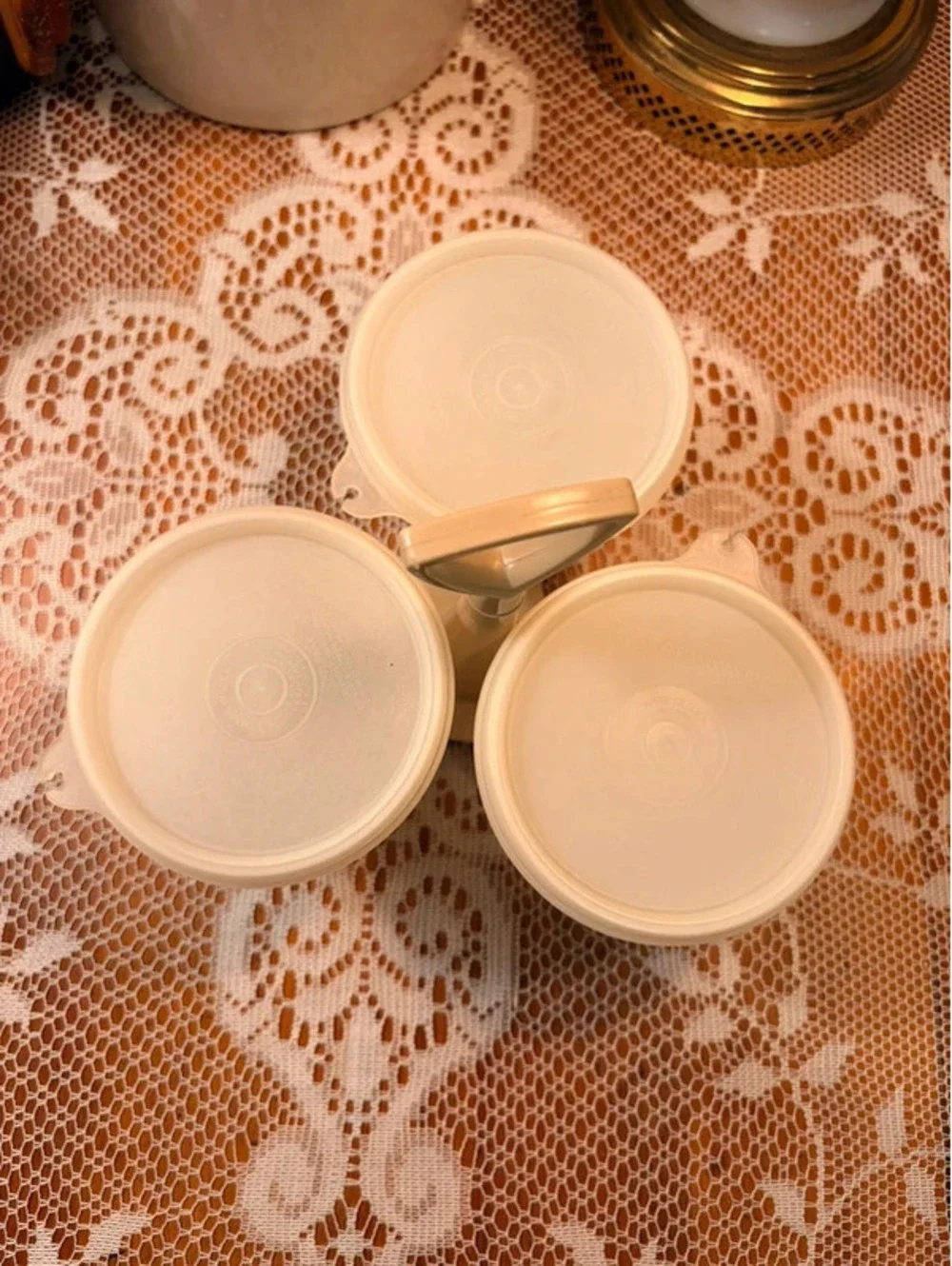 Vintage Tupperware 3 Bowl Condiment Caddy Carousel Tan Beige No Utensils